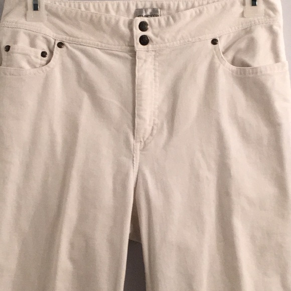 Chicos White Corduroy Jeans Sz 1.5, 31.5” Waist - Picture 1 of 8